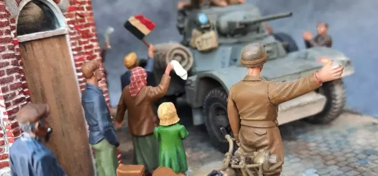THUIS … back in Belgium – Rongy sept 1944 – Daimler brigade Piron
