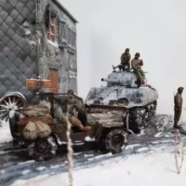 US and Snow – Sherman Ardennes 44