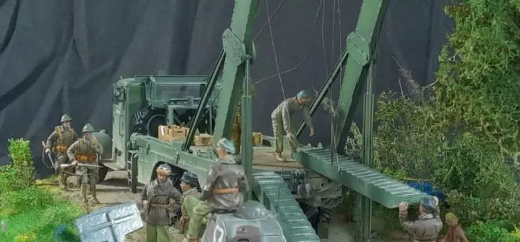 J&rsquo;ai glissé chef, Berliet GPE et Hotchkiss H39
